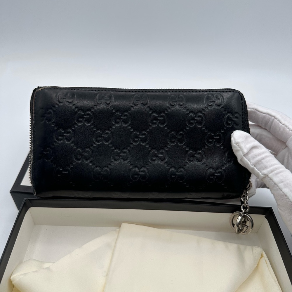Gucci Guccissima Large Zip Around Wallet